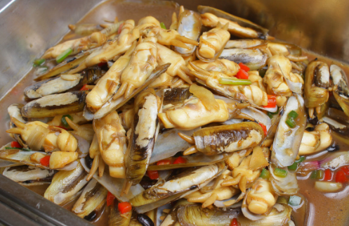 蛏子肉可鲜食,也可加工制成蛏干,蛏油等.